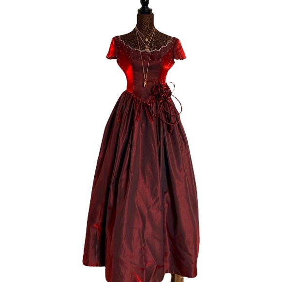 Elegant Cognac (dark orange) vintage look dress - Picture 4 of 16